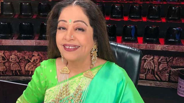  Kirron Kher, Battling Cancer, Returns To India's Got Talent Set As A Judge